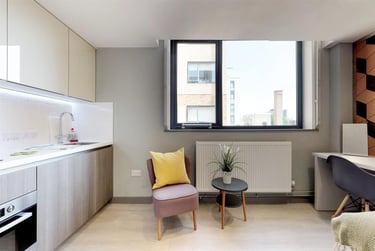 1 bed studio, Bernard Street, City Centre, Southampton, SO143AY - Image 6